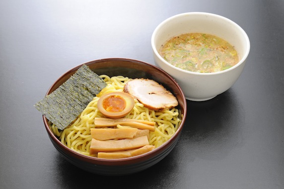 新味つけ麺 1050円